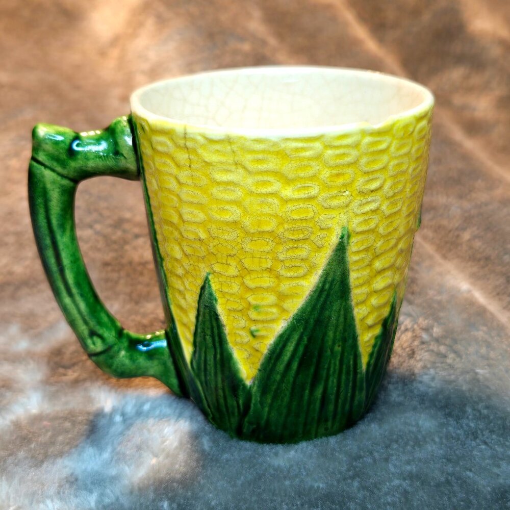 Majolica Antique Japan Pottery Cup 4"
